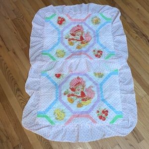 Vintage strawberry shortcake pillow sham set (pillow cases)